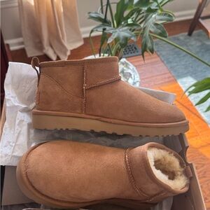 UGG Classic Ultra Mini